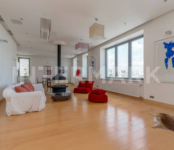 Rent Apartment, 5 rooms Nikitsky Boulevard, 12, Photo 1