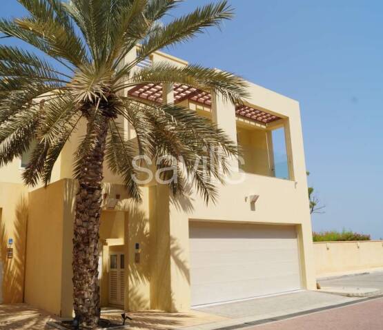 Rent  Four Bedroom Townhouse with large garden and Sea Views in Barr Jissah Muscat, Photo 1